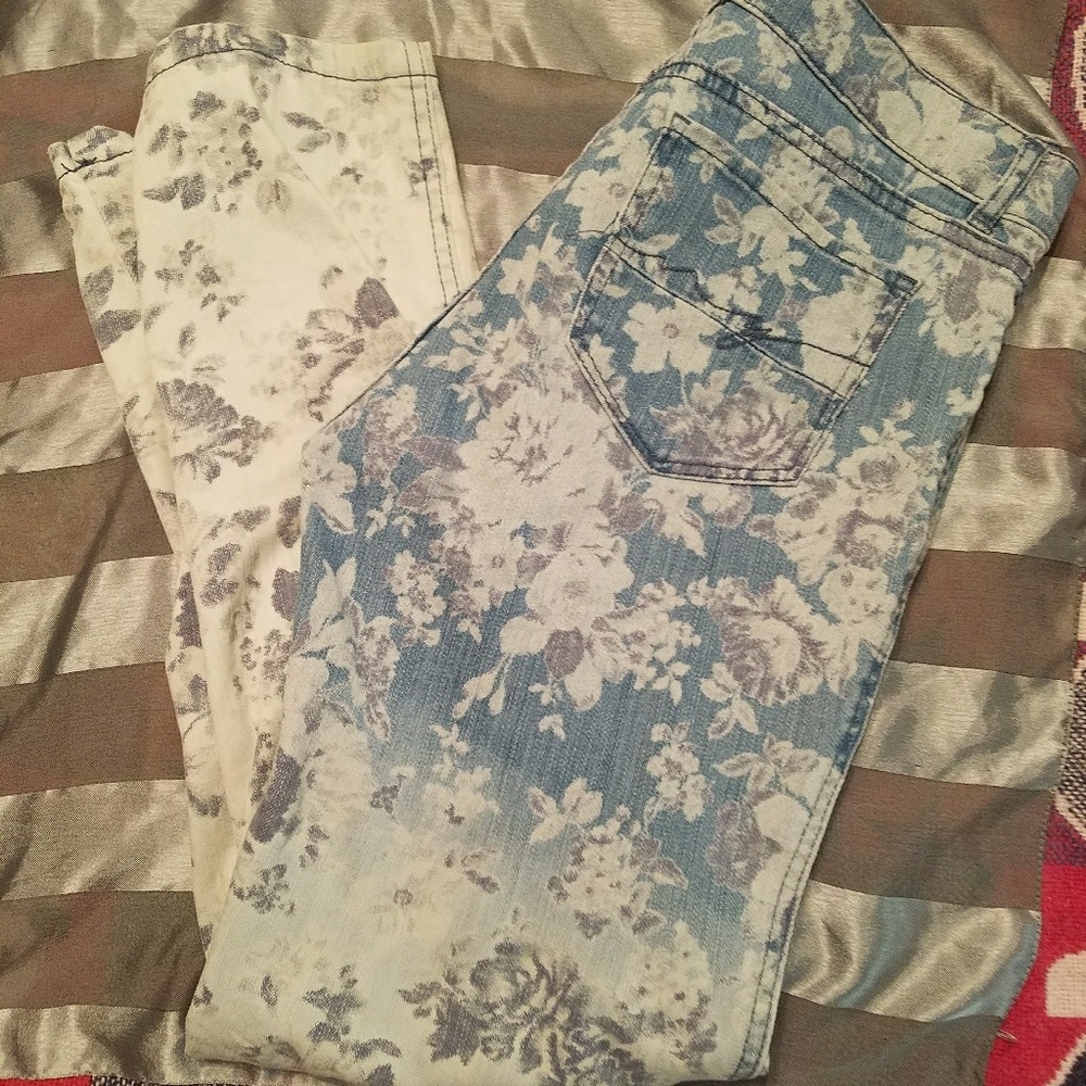 New York and Company Soho ankle legging
